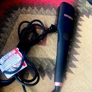 Amika Heated Hairbrush